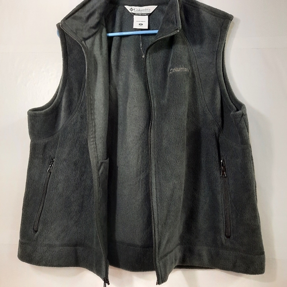 NWOT Columbia Sportswear Womens Spring Fleece Sweater Vest Black Plus Size 1X - Picture 2 of 9